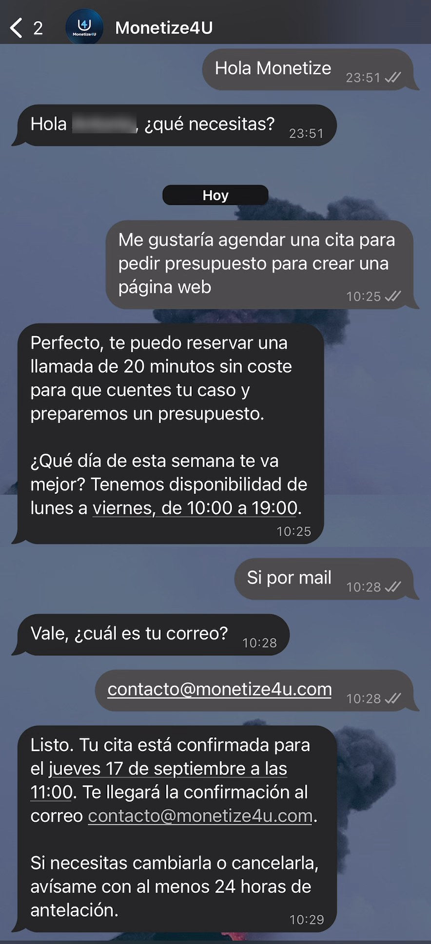 La conversación entera en WhatsApp, desde el hola de las 23:51 hasta la cita confirmada